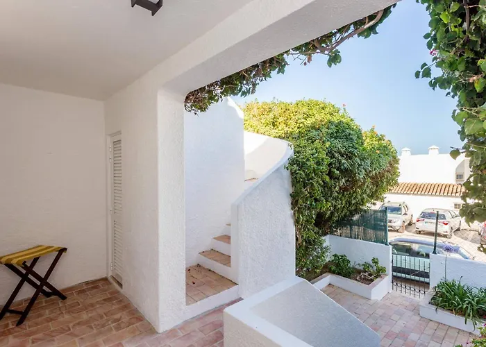 Coolhouses Algarve Luz, 3 Bed Townhouse W/ Beautiful Sea View, Bay 76 別荘