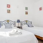 Coolhouses Algarve Luz, 3 Bed Townhouse W/ Beautiful Sea View, Bay 76 Feriehus *