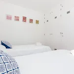 Coolhouses Algarve Luz, 3 Bed Townhouse W/ Beautiful Sea View, Bay 76