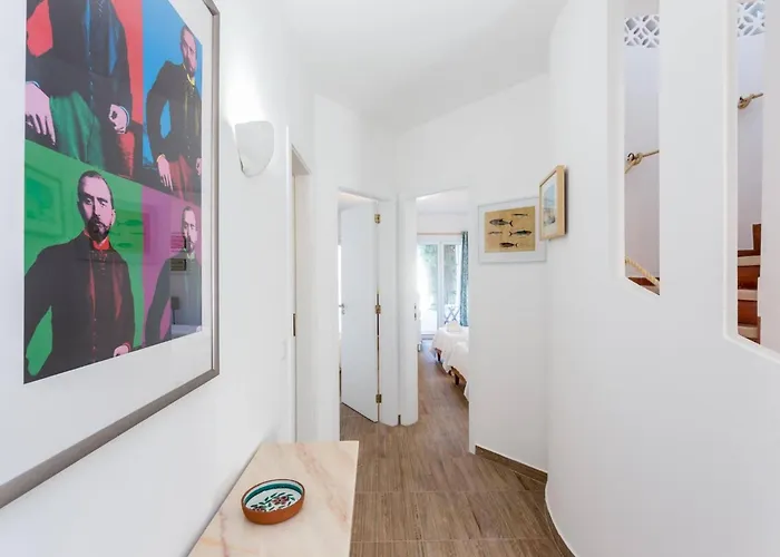 Coolhouses Algarve Luz, 3 Bed Townhouse W/ Beautiful Sea View, Bay 76