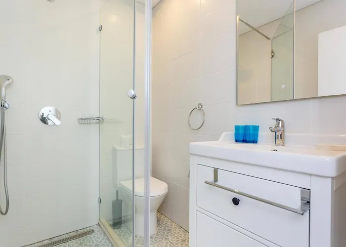 بيت للعطل Coolhouses Algarve Luz, 3 Bed Townhouse W/ Beautiful Sea View, Bay 76 Luz